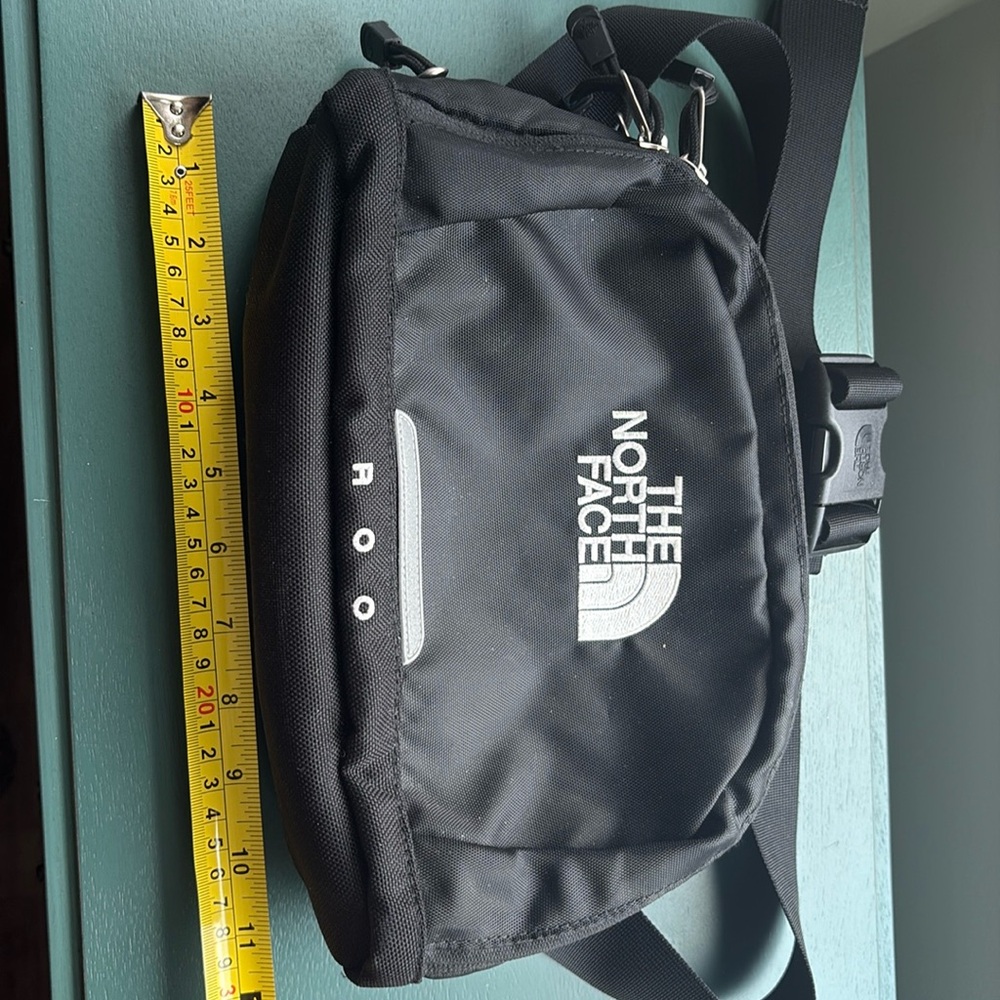 The North Face Roo Fanny Pack Black